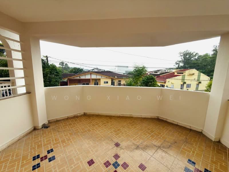 2-storey Terraced House for Rent in Rawang (Selangor) - Kwong Xiao Wei - Balcony - PropertyGuru.com.my