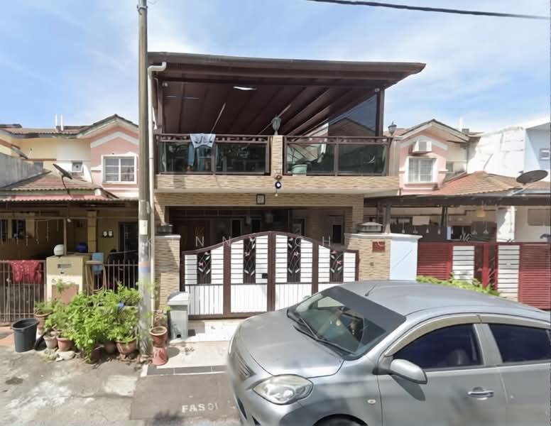 Rumah Teres 2-Tingkat untuk Dijual di Bandar Puteri Klang (Klang) - Kenny Choo - Exterior - PropertyGuru.com.my