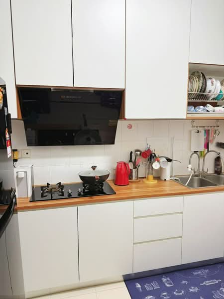Condominium for Rent at i-Santorini - Jinelle Ong - Kitchen - PropertyGuru.com.my