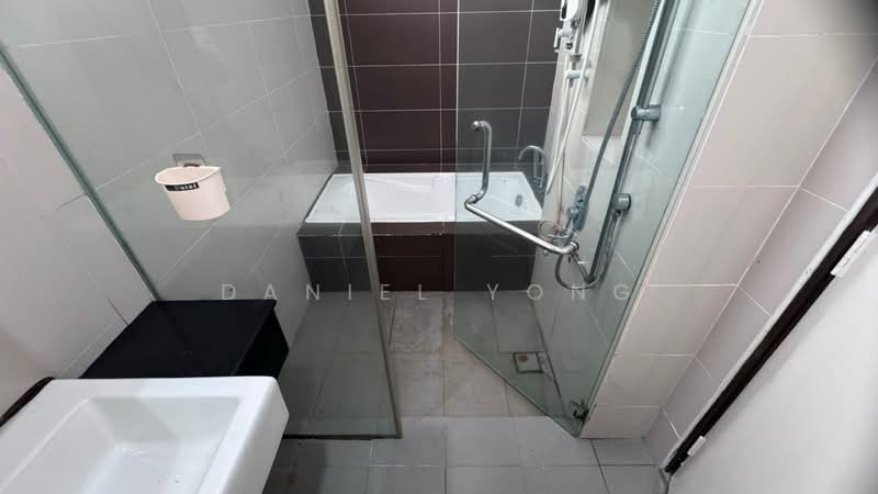 Rumah Kluster untuk Disewa di Taman Adda Heights (Tebrau) - Daniel Yong - Bathroom - PropertyGuru.com.my