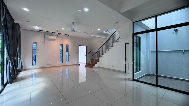 Rumah Kluster untuk Disewa di Taman Adda Heights (Tebrau) - Daniel Yong - Living Room - PropertyGuru.com.my