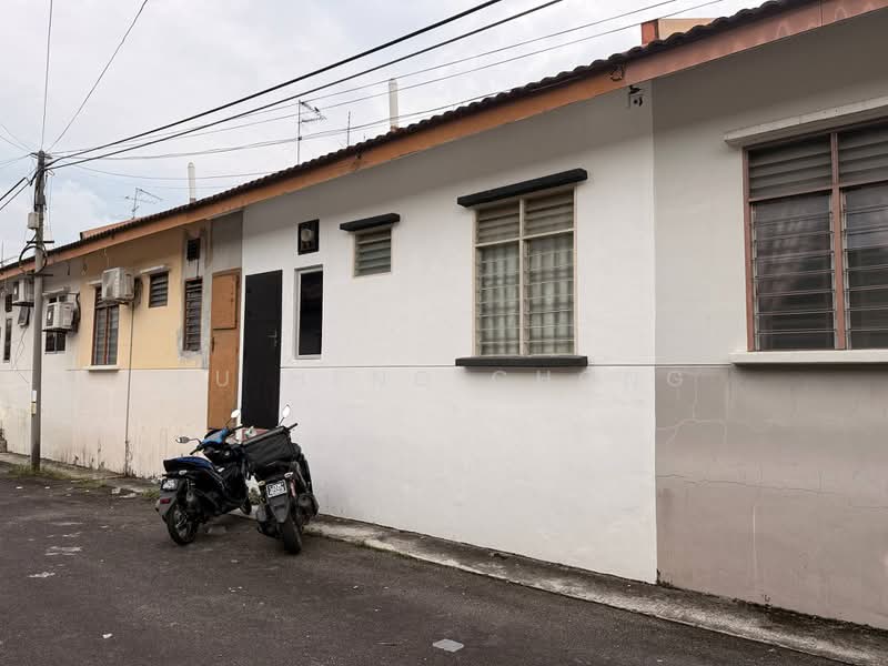 Rumah Teres 1-Tingkat untuk Dijual di Bandar Jaya Putra (Johor Bahru) - Fu Heng Chong - Exterior - PropertyGuru.com.my