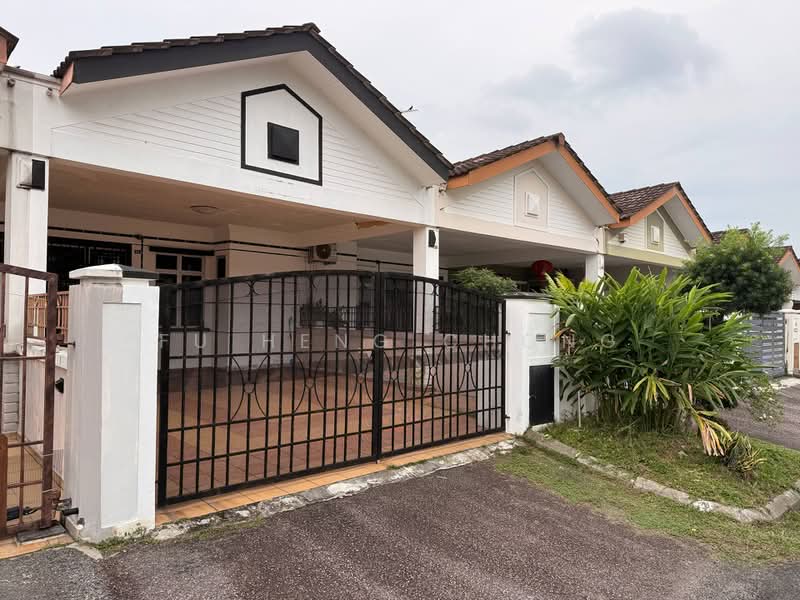 Rumah Teres 1-Tingkat untuk Dijual di Bandar Jaya Putra (Johor Bahru) - Fu Heng Chong - Exterior - PropertyGuru.com.my