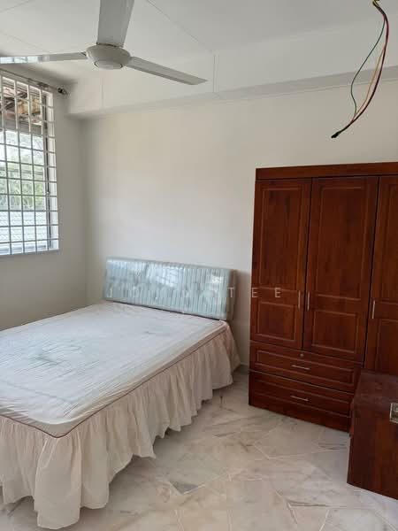 Bungalow House for Rent in Pantai Sepang Putra (Sepang) - John Tee - Bedroom - PropertyGuru.com.my