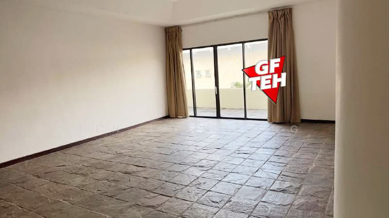 Hotel / Resort for Sale in Kuah (Kedah) - Teh Guan Fong - Living Room - PropertyGuru.com.my
