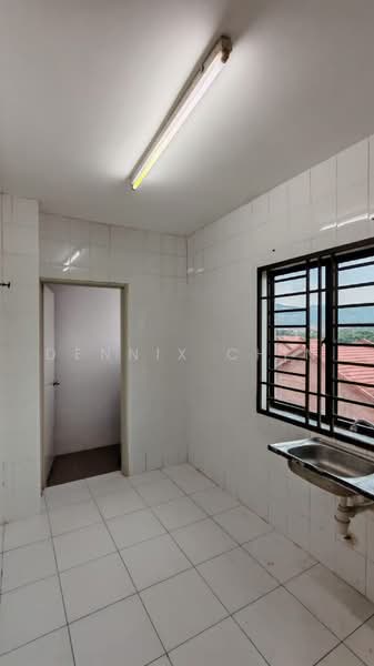 Rumah Bandar untuk Disewa di Sungai Long (Bandar Sungai Long) - Dennix Chin - Interior - PropertyGuru.com.my