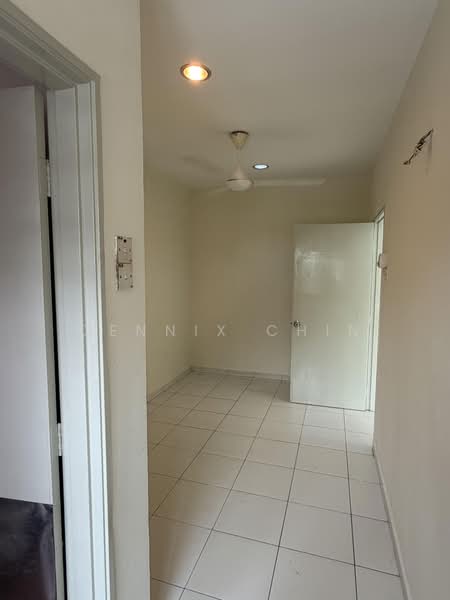 Rumah Bandar untuk Disewa di Sungai Long (Bandar Sungai Long) - Dennix Chin - Interior - PropertyGuru.com.my
