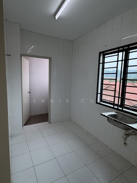 Rumah Bandar untuk Disewa di Sungai Long (Bandar Sungai Long) - Dennix Chin - Interior - PropertyGuru.com.my