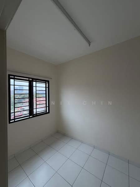 Rumah Bandar untuk Disewa di Sungai Long (Bandar Sungai Long) - Dennix Chin - Interior - PropertyGuru.com.my