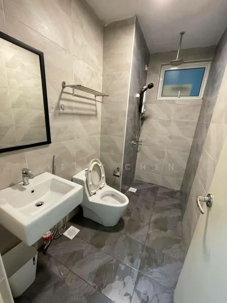 Service Residence for Rent at Pinnacle Tower - Kelly Chen - Bathroom - PropertyGuru.com.my