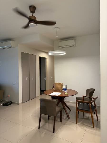 Kondominium untuk Dijual di The Rainz - Celine Kong - Dining Room - PropertyGuru.com.my