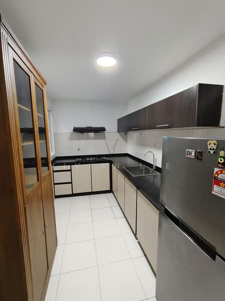 Kondominium untuk Disewa di The Saffron - Vivian Lee - Kitchen - PropertyGuru.com.my