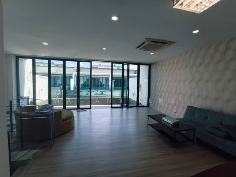 2.5-storey Terraced House for Rent in Taman Nusaputra Timur (Puchong) - Wai Ann Teng - Living Room - PropertyGuru.com.my