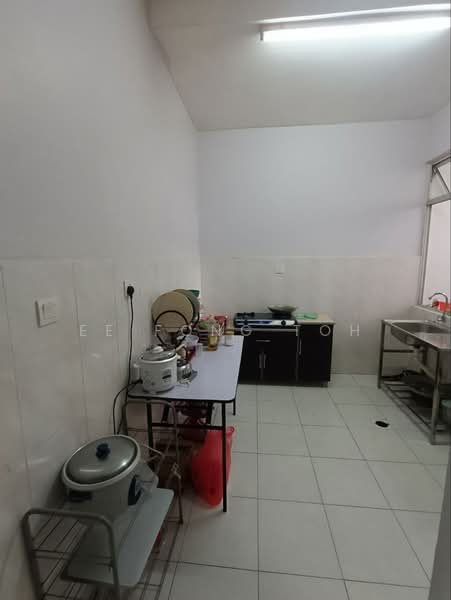 2-storey Terraced House for Sale in Nusa Bayu (Iskandar Puteri (Nusajaya)) - Ee Fong Toh - Kitchen - PropertyGuru.com.my
