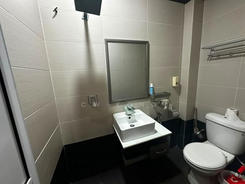 Rumah Teres 2-Tingkat untuk Dijual di Taman Selayang Jaya (Selayang) - CW Kong - Bathroom - PropertyGuru.com.my