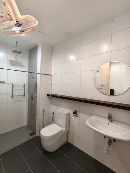 Kondominium untuk Disewa di Mont Residence - Sally Khoo - Bathroom - PropertyGuru.com.my
