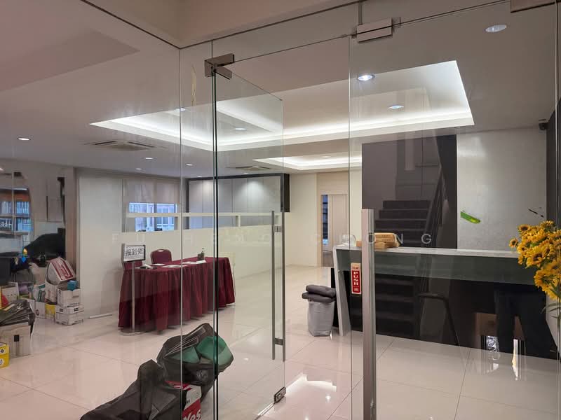 Shop / Office untuk Dijual di Taman Sutera Utama (Skudai) - Fu Heng Chong - Entrance - PropertyGuru.com.my