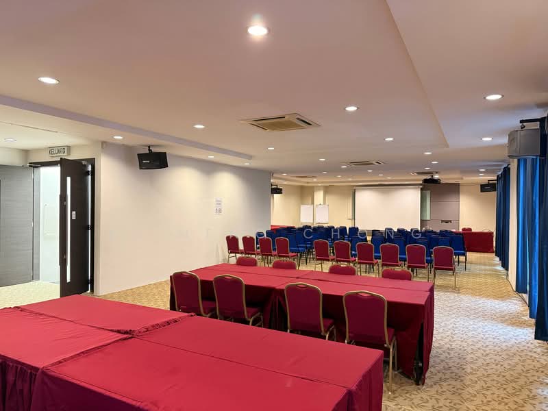 Shop / Office untuk Dijual di Taman Sutera Utama (Skudai) - Fu Heng Chong - Interior - PropertyGuru.com.my