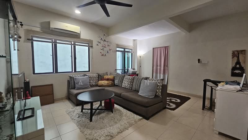 3-storey Terraced House for Sale in Taman Bukit Prima (Cheras) - Angel Ng - Living Room - PropertyGuru.com.my