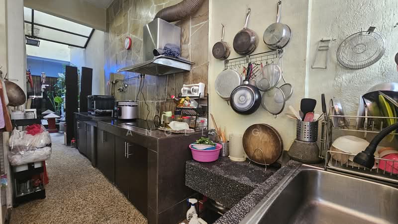 3-storey Terraced House for Sale in Taman Bukit Prima (Cheras) - Angel Ng - Kitchen - PropertyGuru.com.my