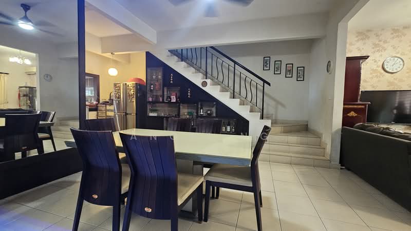 3-storey Terraced House for Sale in Taman Bukit Prima (Cheras) - Angel Ng - Dining Room - PropertyGuru.com.my