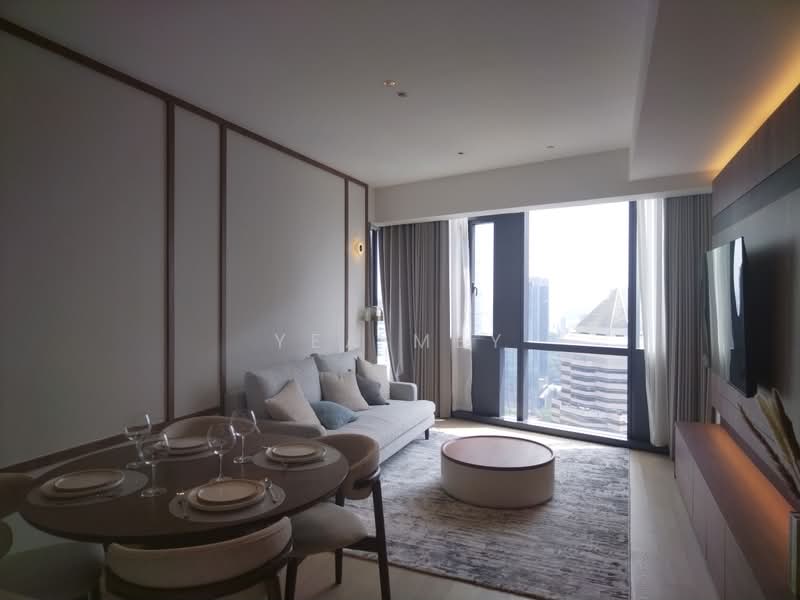 Kediaman Servis untuk Dijual di Star Residences Three - Yea Mey - Living Room - PropertyGuru.com.my