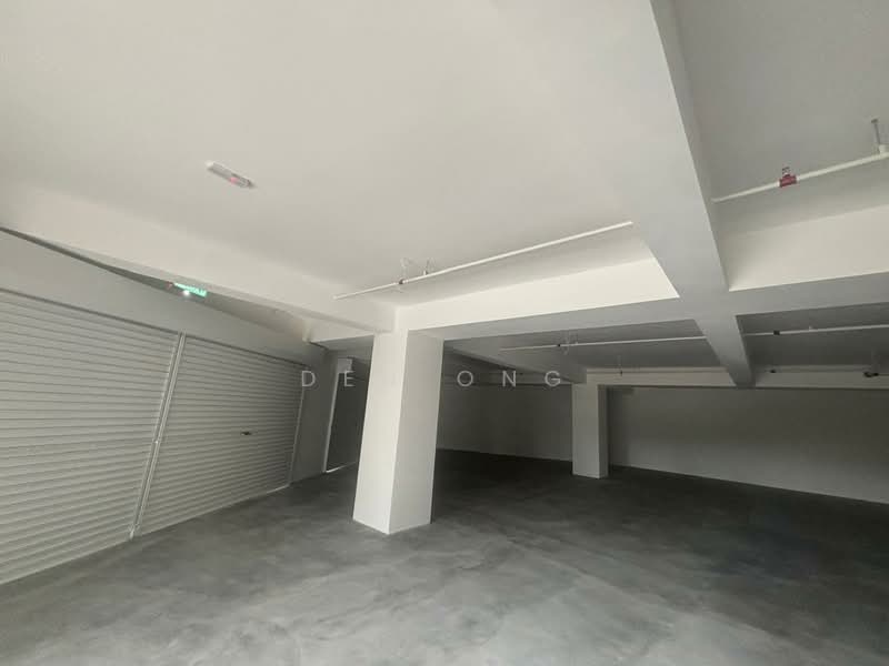 Shop / Office for Rent in Setia Alam (Selangor) - Den Ong - Car Park - PropertyGuru.com.my