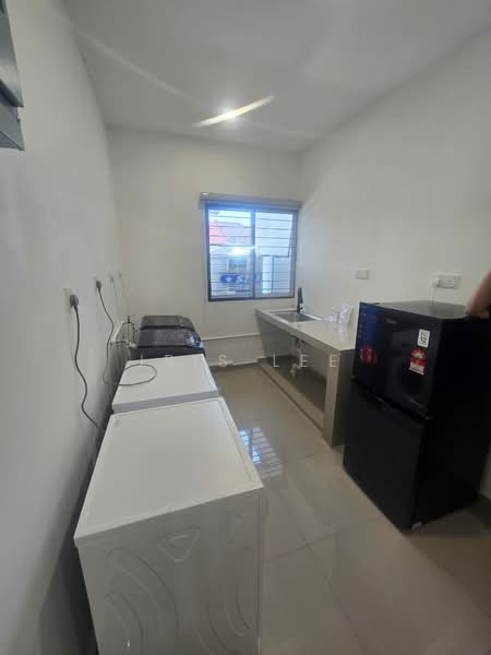 Rumah Teres untuk Disewa di Petaling Jaya (Selangor) - Iris Lee - Kitchen - PropertyGuru.com.my