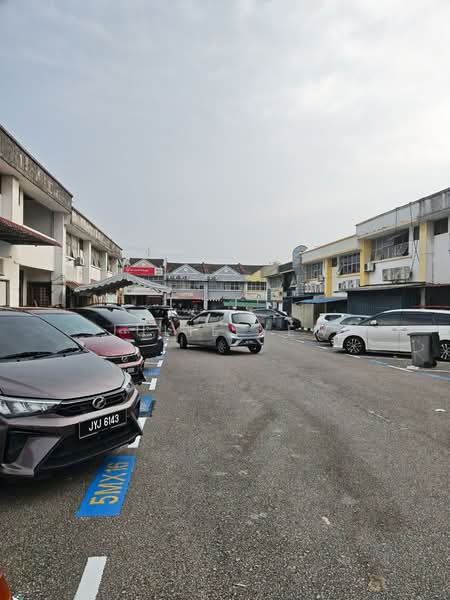 Shop / Office for Sale in Taman Universiti (Skudai) - Julie Yew - Exterior - PropertyGuru.com.my