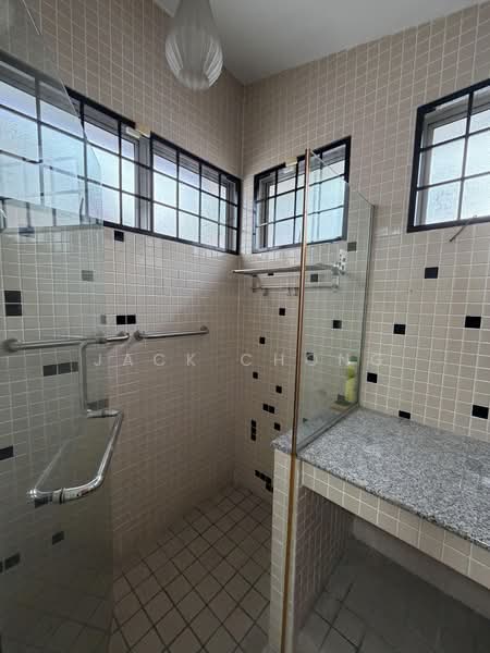 Rumah Banglo untuk Dijual di Taman Tun Dr Ismail (Kuala Lumpur) - Jack Chong - Bathroom - PropertyGuru.com.my