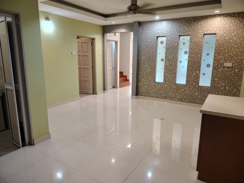 Rumah Berkembar untuk Dijual di Cheras (Selangor) - Mei SM Lee - Suasana, Bandar Tun Hussein Living Room - PropertyGuru.com.my