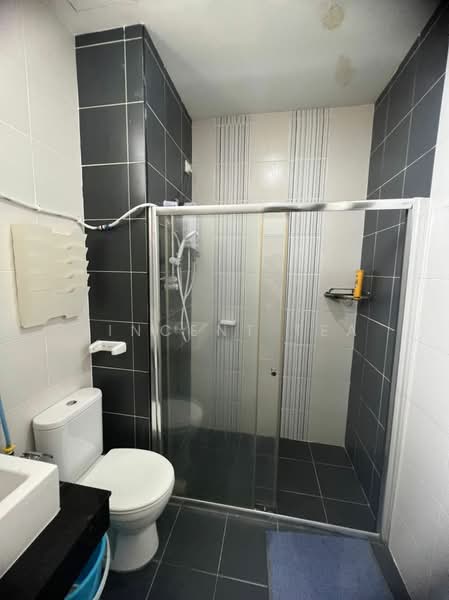 Pangsapuri untuk Disewa di Horizon Residence (Dwi Mutiara) - Vincent Tea - Bathroom - PropertyGuru.com.my