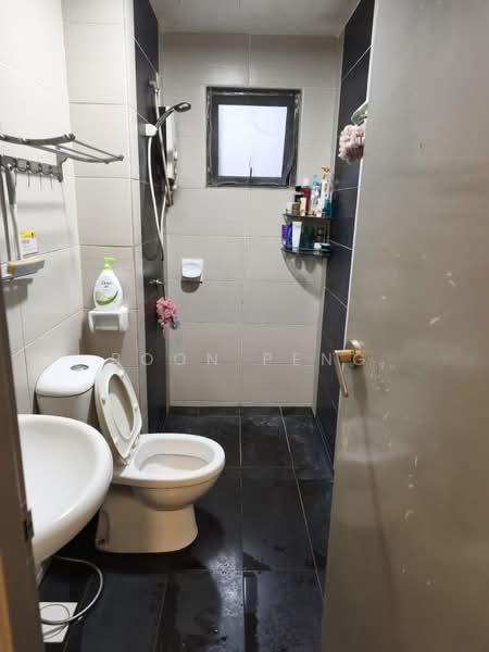 Service Residence for Sale at Amaya Maluri - Boon Peng - Bathroom - PropertyGuru.com.my