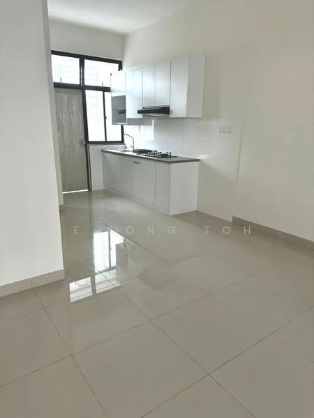 2-storey Terraced House for Sale in Bandar Uda Utama (Johor Bahru) - Ee Fong Toh - Kitchen - PropertyGuru.com.my