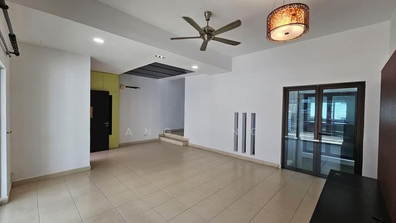 2.5-storey Terraced House for Sale in Taman Bukit Prima (Cheras) - Angel Ng - Living Room - PropertyGuru.com.my