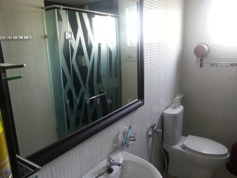 Kondominium untuk Dijual di Axis Residence @ Axis Pandan - Viven Chia - Bathroom - PropertyGuru.com.my