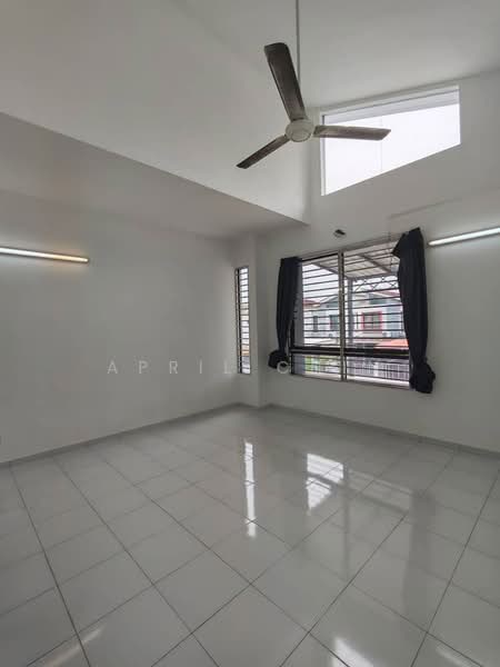 2-storey Terraced House for Rent in Bukit Indah (Iskandar Puteri (Nusajaya)) - April Chin - Living Room - PropertyGuru.com.my