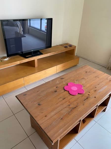 Kondominium untuk Disewa di Casa Indah 2 - Krystal Ng - Living Room - PropertyGuru.com.my