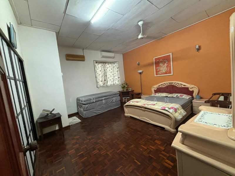 Rumah Teres 2 Tingkat untuk Disewa di Taman Pelangi (Johor Bahru) - Kenneth Tan - PropertyGuru.com.my