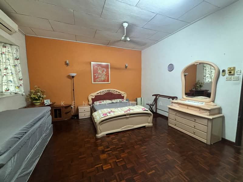Rumah Teres 2 Tingkat untuk Disewa di Taman Pelangi (Johor Bahru) - Kenneth Tan - PropertyGuru.com.my