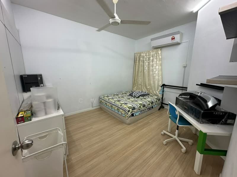 Pangsapuri untuk Dijual di Nova I - CW Kong - Bedroom - PropertyGuru.com.my