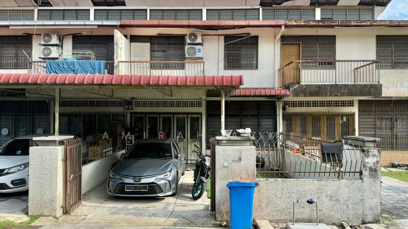 2-storey Terraced House for Sale in Seksyen 11 (Shah Alam) - Amirah Azmi - PropertyGuru.com.my
