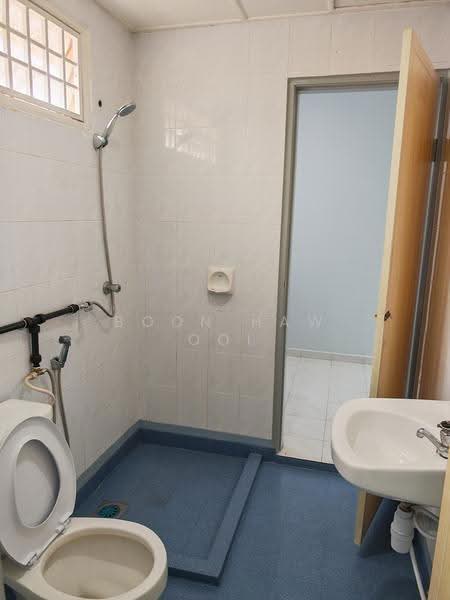 Rumah Teres 2-Tingkat untuk Disewa di Taman Sukun Indah (Bukit Mertajam) - Boon Haw Ooi - Bathroom - PropertyGuru.com.my