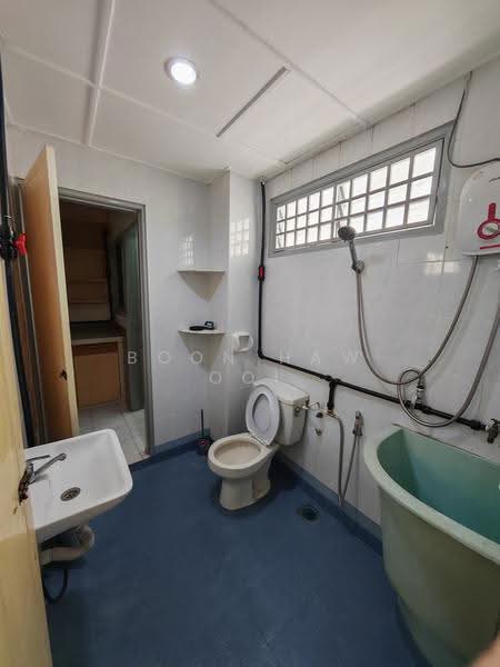 Rumah Teres 2-Tingkat untuk Disewa di Taman Sukun Indah (Bukit Mertajam) - Boon Haw Ooi - Bathroom - PropertyGuru.com.my
