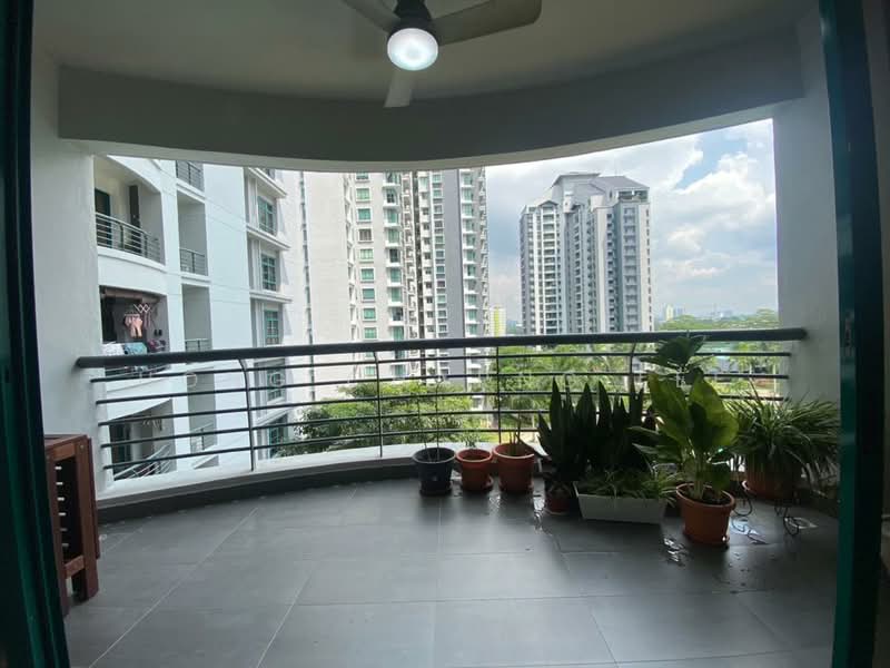 Kondominium untuk Disewa di The Straits View Condominium - Hong Charng Lee - Balcony - PropertyGuru.com.my