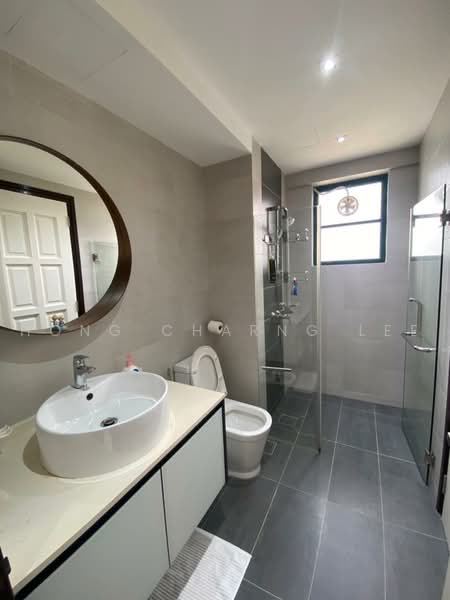 Kondominium untuk Disewa di The Straits View Condominium - Hong Charng Lee - Bathroom - PropertyGuru.com.my
