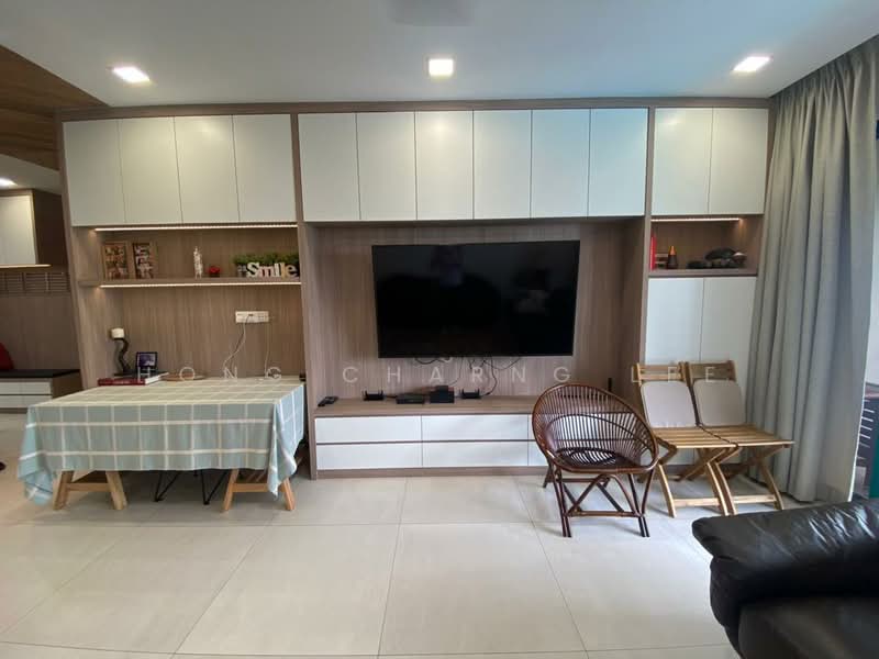 Kondominium untuk Disewa di The Straits View Condominium - Hong Charng Lee - Living Room - PropertyGuru.com.my