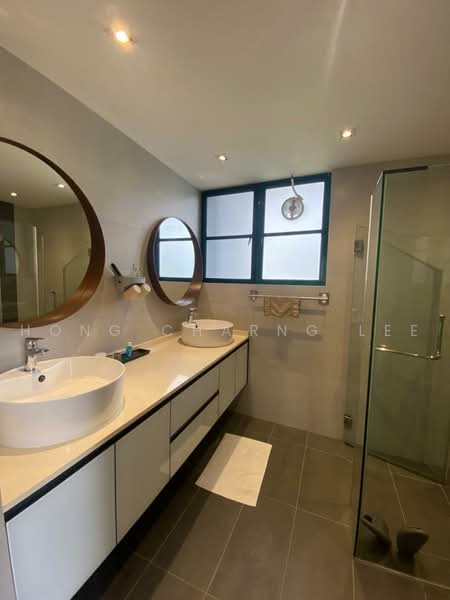 Kondominium untuk Disewa di The Straits View Condominium - Hong Charng Lee - Bathroom - PropertyGuru.com.my