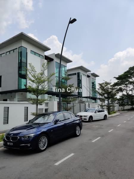 Bungalow House untuk Dijual di Old Klang Road, Jalan Kuchai, OUG (Kuchai Lama) - Tina Chua - PropertyGuru.com.my