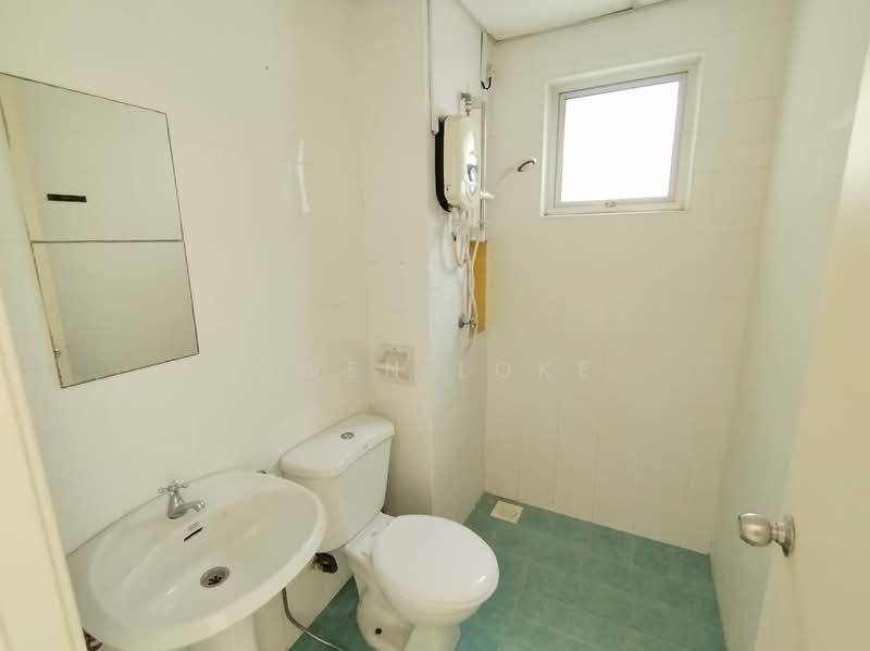 Kediaman Servis untuk Disewa di Metropolitan Square - Owen Loke - Bathroom - PropertyGuru.com.my